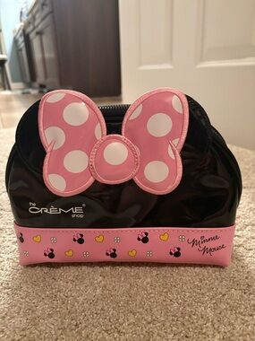 The Crème Shop x Minnie Mouse Pink Bow Kids Cosmetic Bag